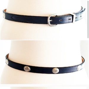 Navy blue belt